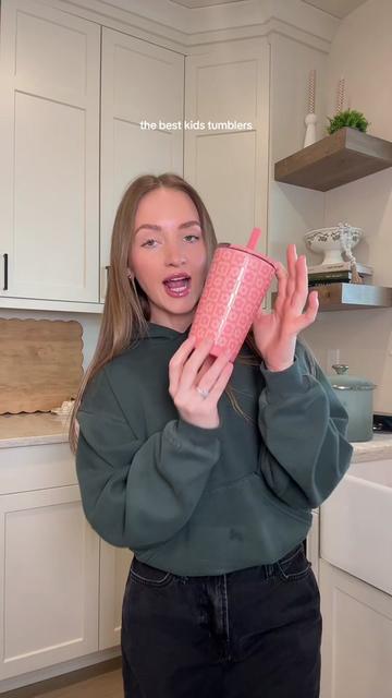 @CarlieShops