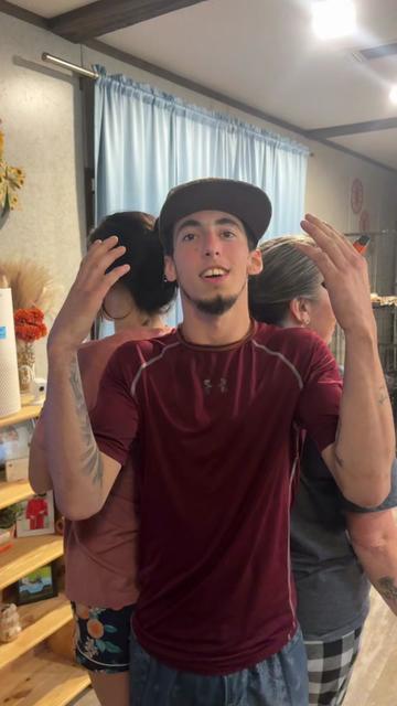 @noahlanclos👑