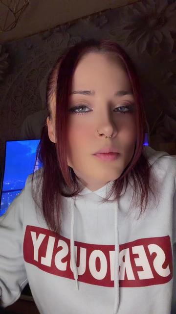 @💕Ms.WhiteWolf💕🐺💕
