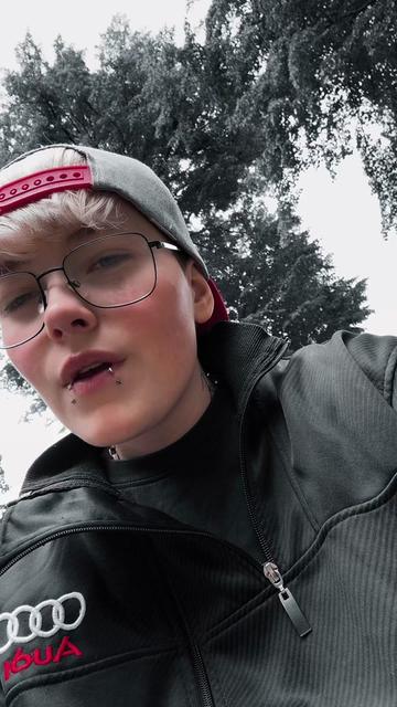 @Mrs_banana99