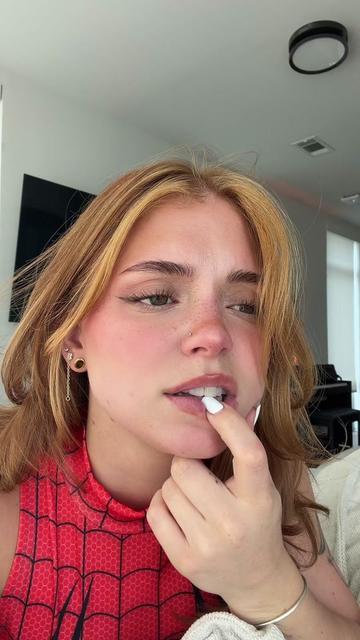 @Mila Cherry