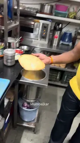 @Mi Mumbaiker