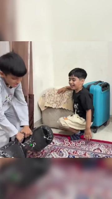 @Sourav Joshi Vlogs