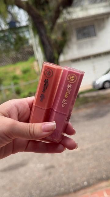@Éclat Cosmetics