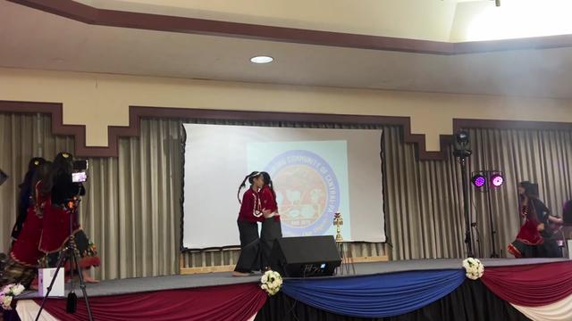@Dancegroup