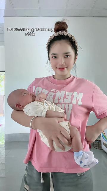@Ho&agrave;ng Yến 🌹