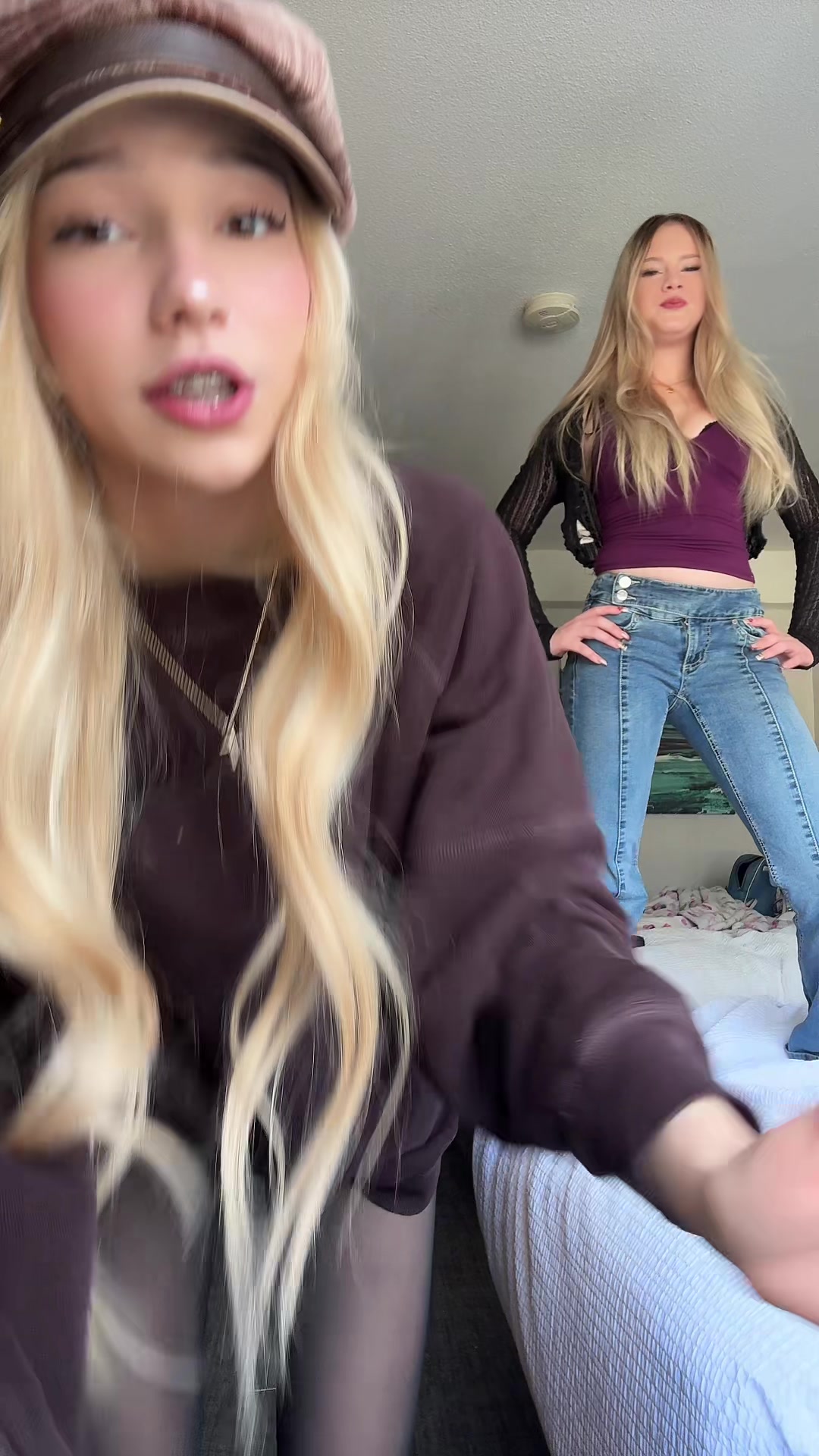 @angiedemko1