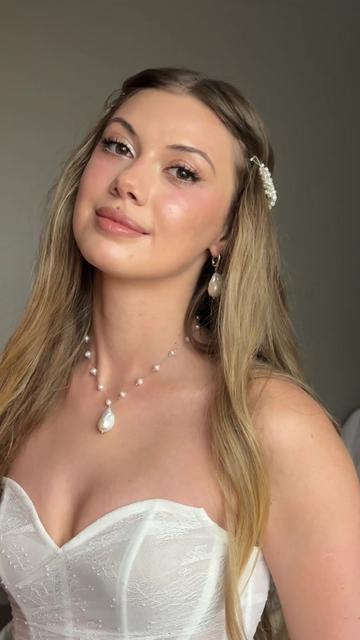 @павлина