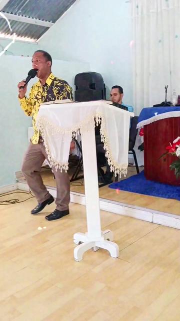@PASTOR HENRI MARTÍNEZ OFICIAL