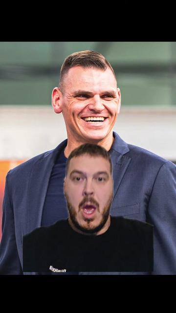 @J.E Wrestletok