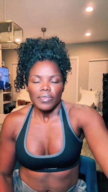 @builtbyelaine
