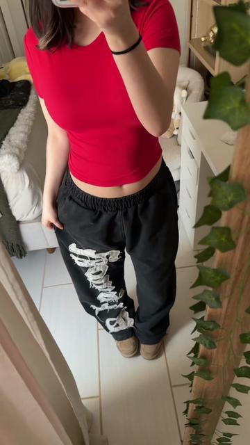 @FindsByJessy