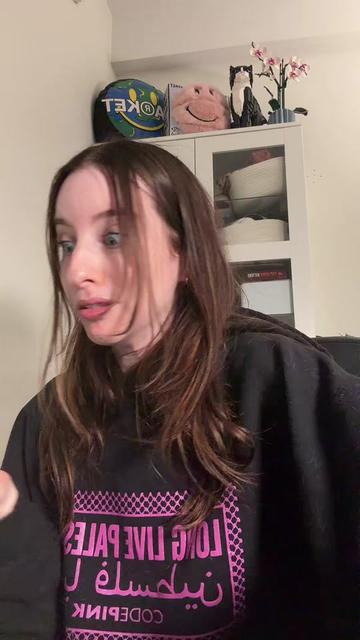 @carlyincontro