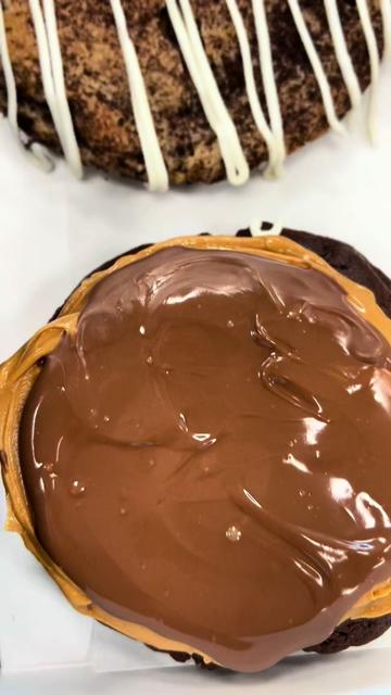 @CraveCookiesOB