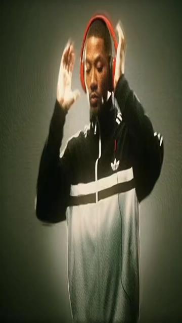 @_