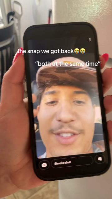 @whatthehellie02
