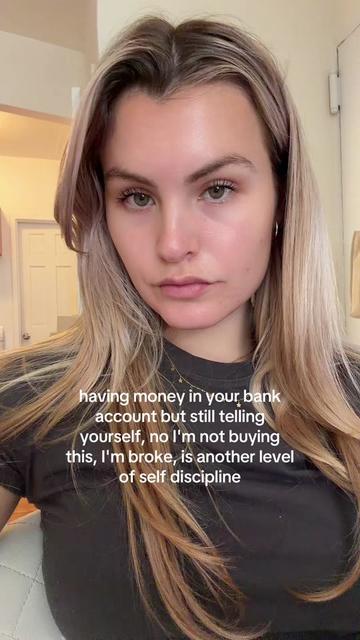 @chloe