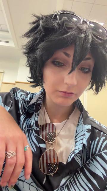 @𝓐𝓻𝓪𝔀𝓷 🍷