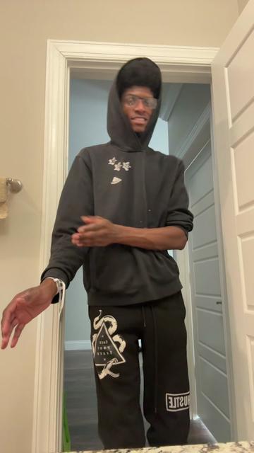 @LEEK
