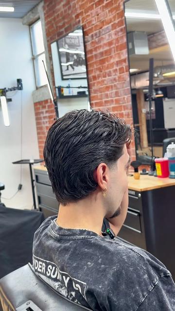 @Kelowna Barber Atias