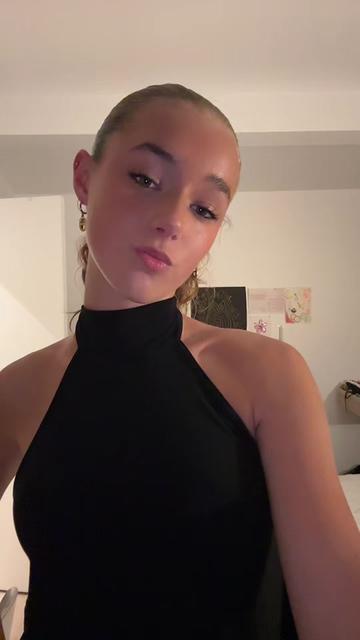 @ella 💋💋