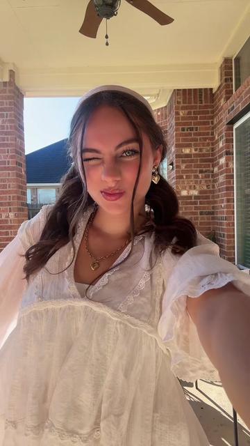 @alexa_reese