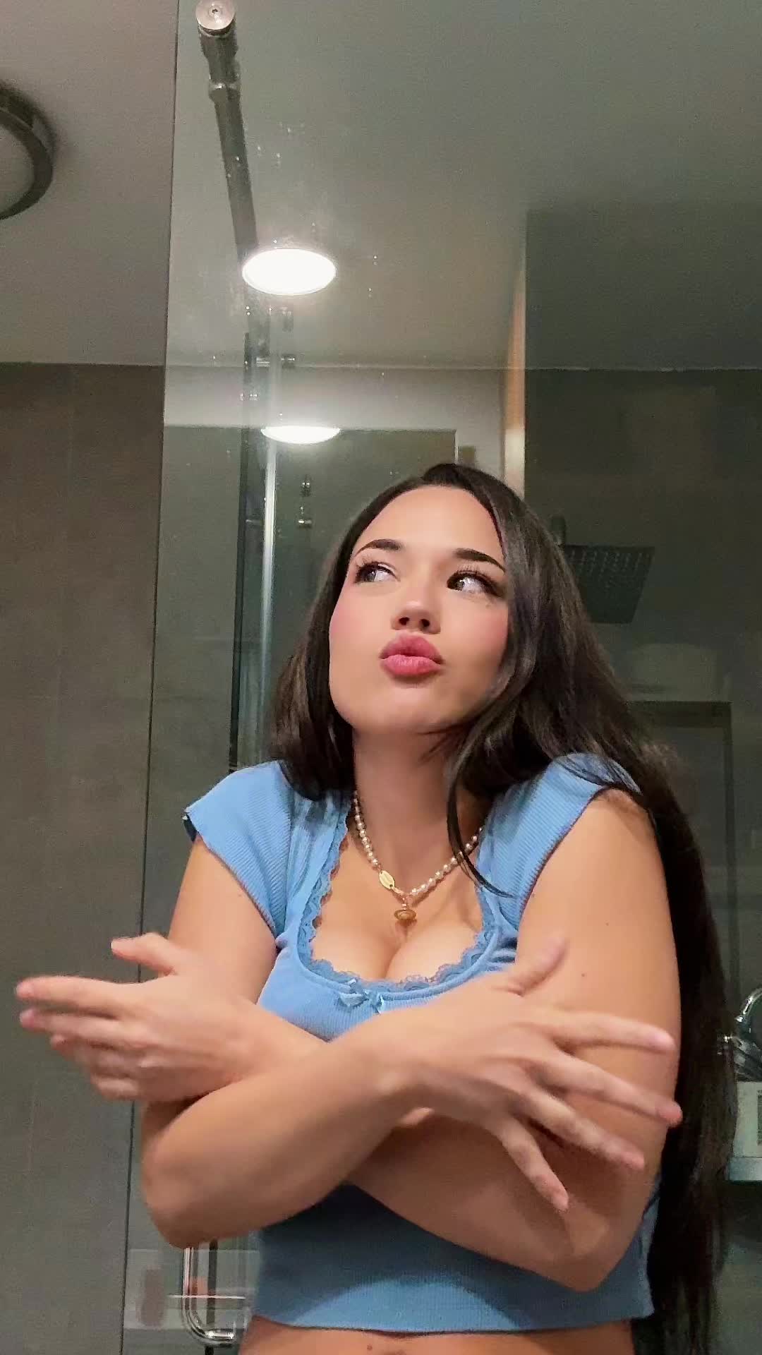 @sofia gomez