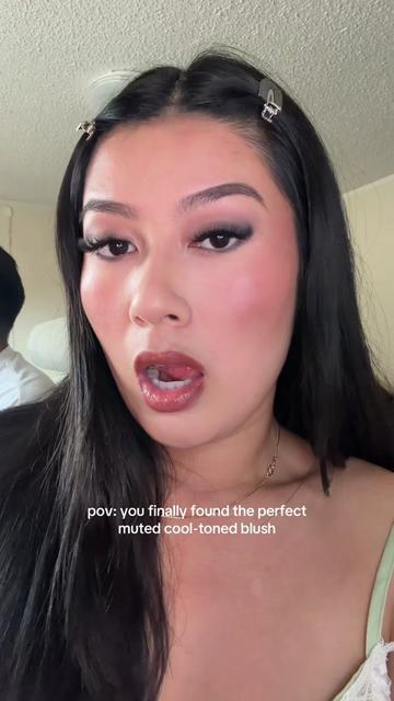 @emilythepoop 🍓⋆。°✩