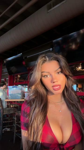 @Bre.cherryyy
