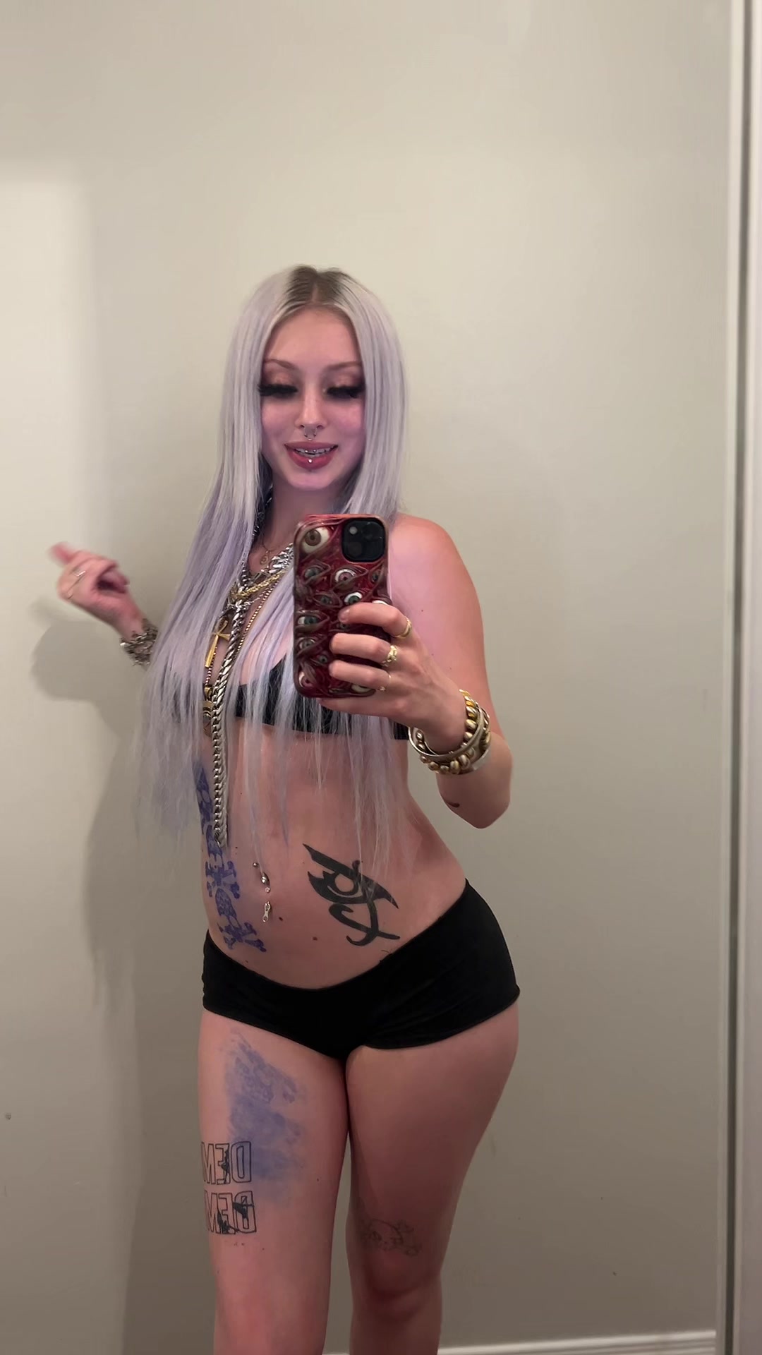 @2pretty4ademon