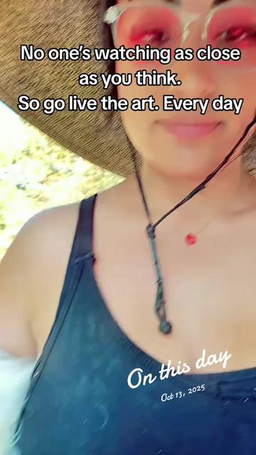 @TheLittleLunaBean