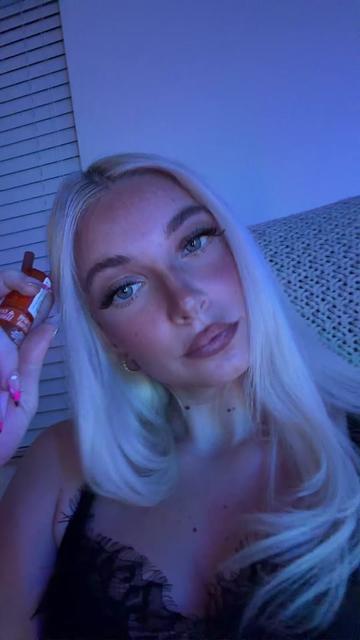 @Kat 😋