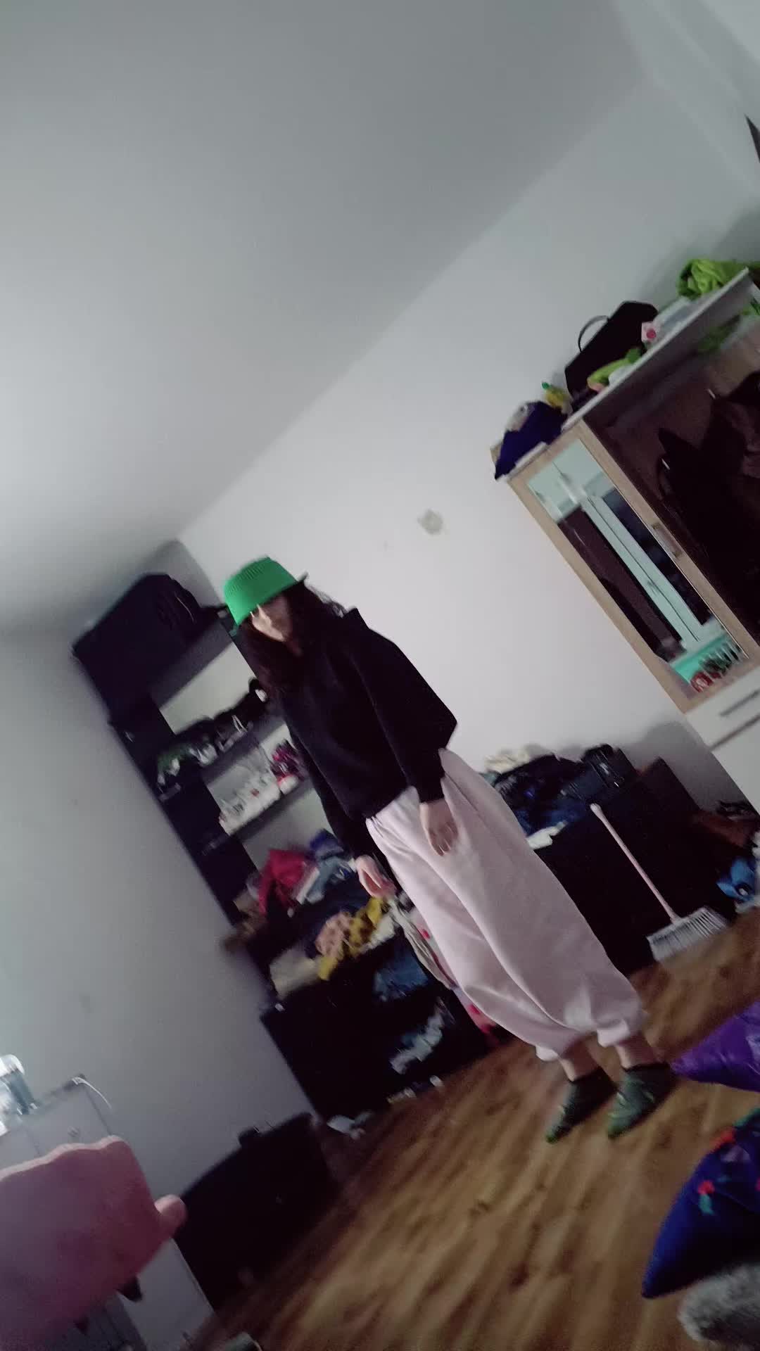 @Nikt_ważny
