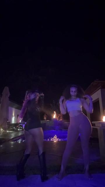 @Lay Luscious
