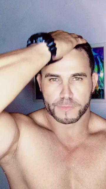 @olhos 👁👁de gato🐈&zwj;