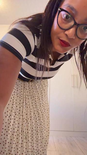 @WAMAMA WAKO HAPA