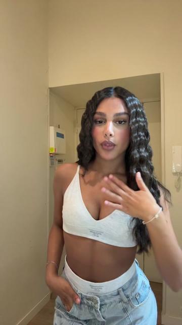 @_lollanasti_