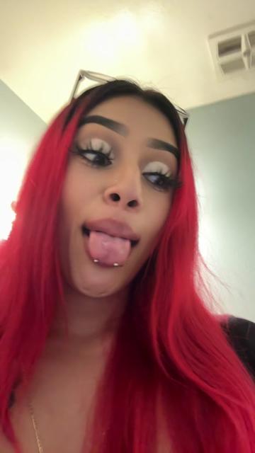 @blacktop_temptress