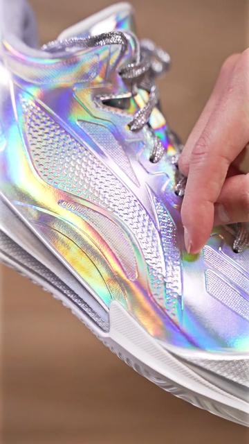 @Thesoledrop