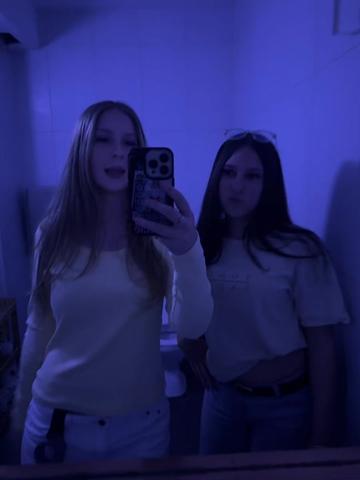 @𝐂𝐡𝐚𝐫𝐥𝐨𝐭𝐭𝐞