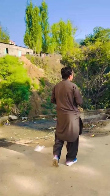 @WAQAR AHMAD ❤️love botany 🌴