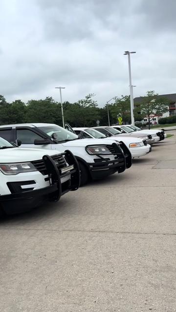 @Crown Vic