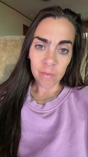 @Breelyncowan