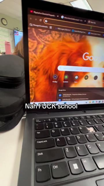 @Theeeepolarbearofficial