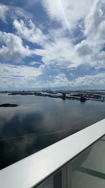 @Miami Apartment Locators