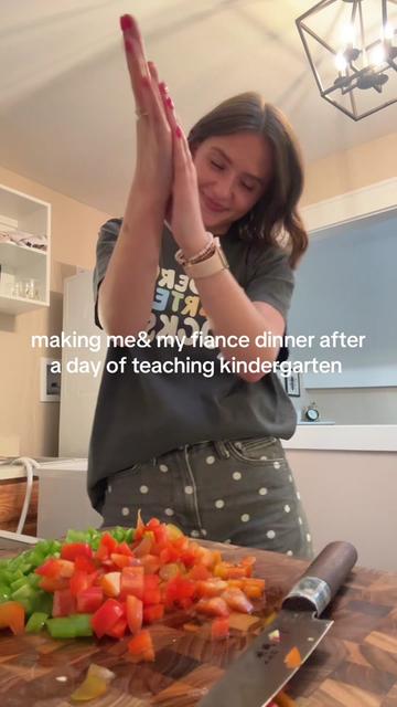 @pinkkinderteacher