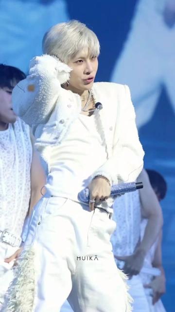 @Ale | TAEMIN fan page