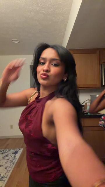 @rishika🎀