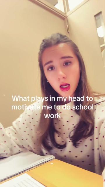 @alaina.cat