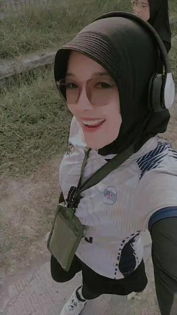 @Dewi Aurora Khan
